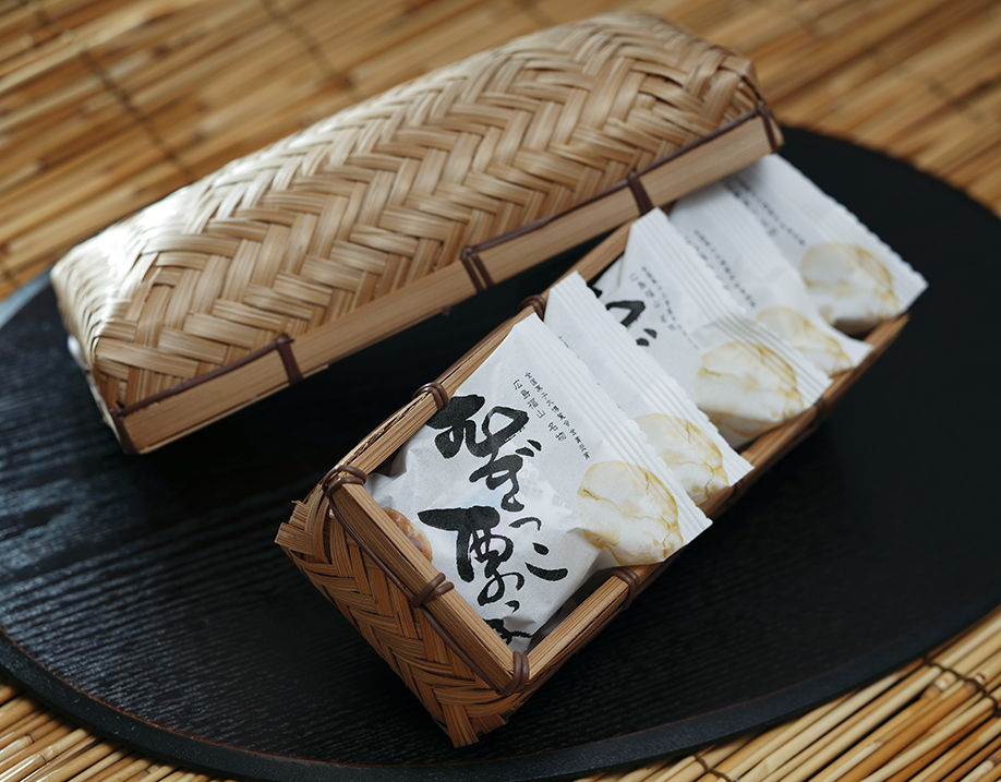 一つ栗 8個入 - 湖月堂オンラインショップ